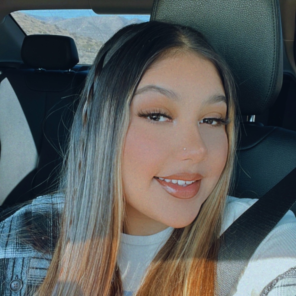 Meet your Posher, Yazmin